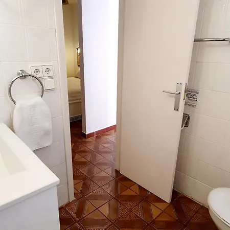Granada Familiar Deluxe Apartment