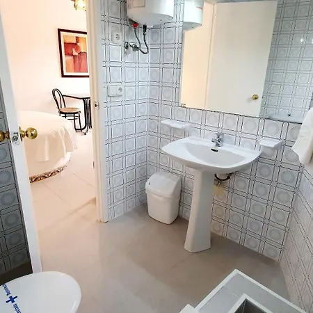 Granada Familiar Deluxe Portinatx