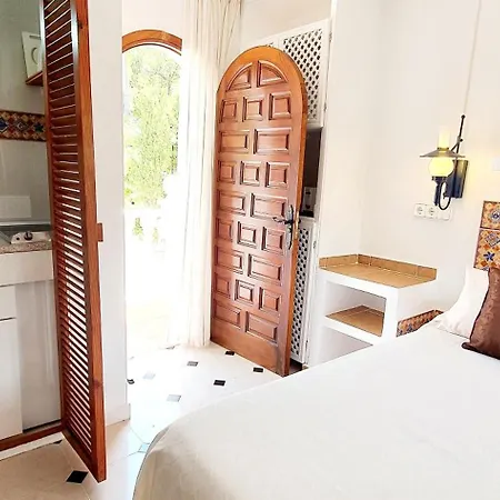 Granada Familiar Deluxe Apartment